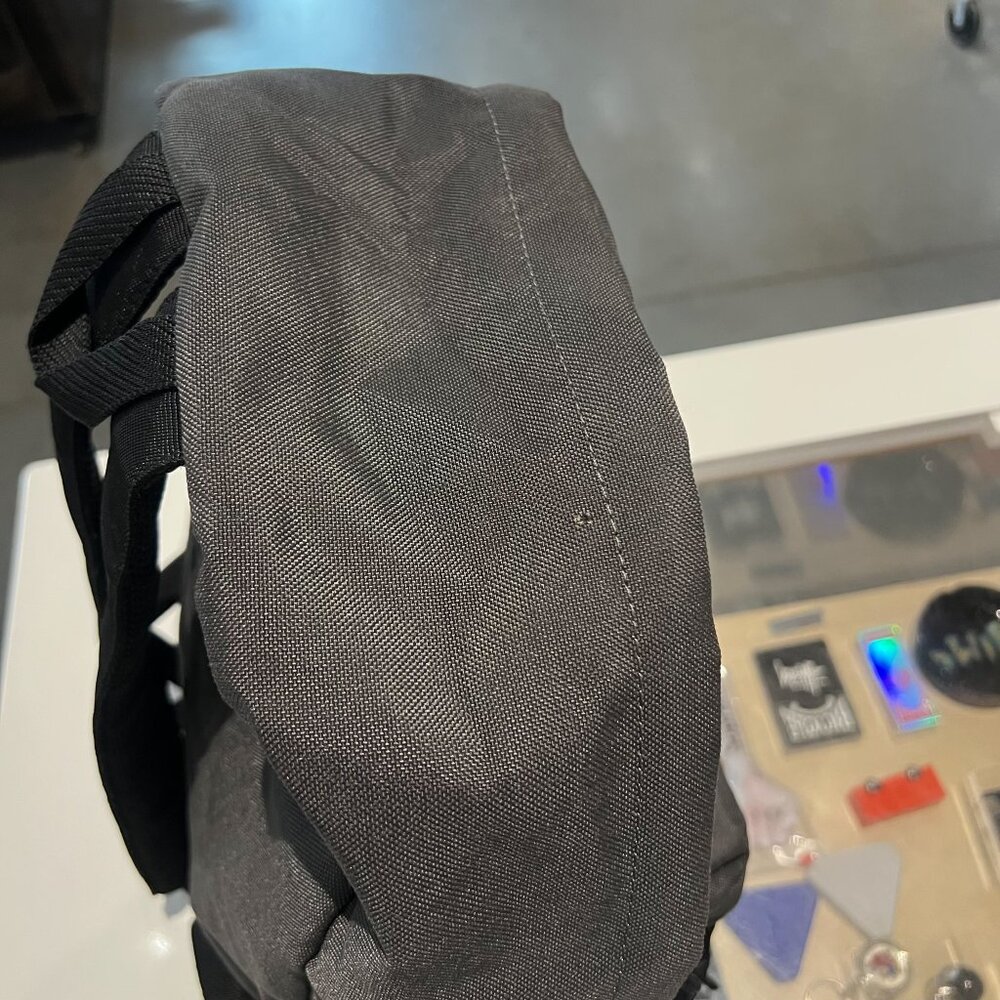 Napapijri Voyage Backpack Grey - Picture 4 of 6